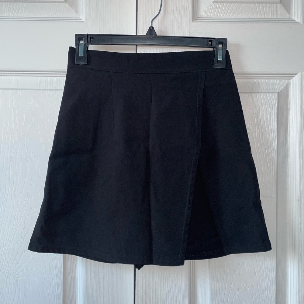 Black Mini Skirt For Teens And Women
